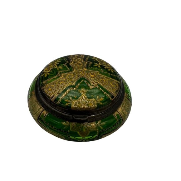 Vintage Green Bohemian Glass Enamel Hinged Patch Trinket Box Moser Style - Picture 1 of 7